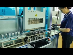 Fabrique de compresseurs de climatisation automobile inspection professionnelle des pistons des machines